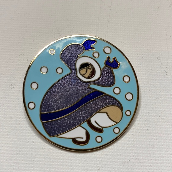 Vintage Barbara Lavalee brooch pin - Picture 1 of 5